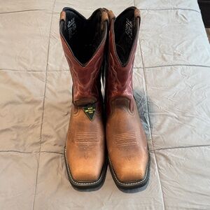 Classic Tan Western Cowboy Boots